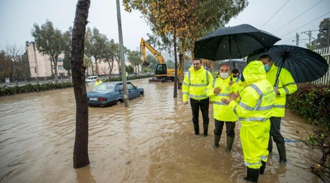 Baraj sularının tahliyesi nedeniyle Yeniköy Mahallesi boşaltılıyor