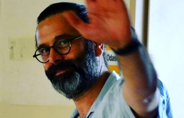 İzmirli öğretmen trafik kazasında hayatını kaybetti
