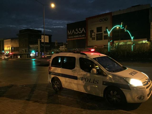 İzmir’de otomobilin çarptığı yaya hayatını kaybetti