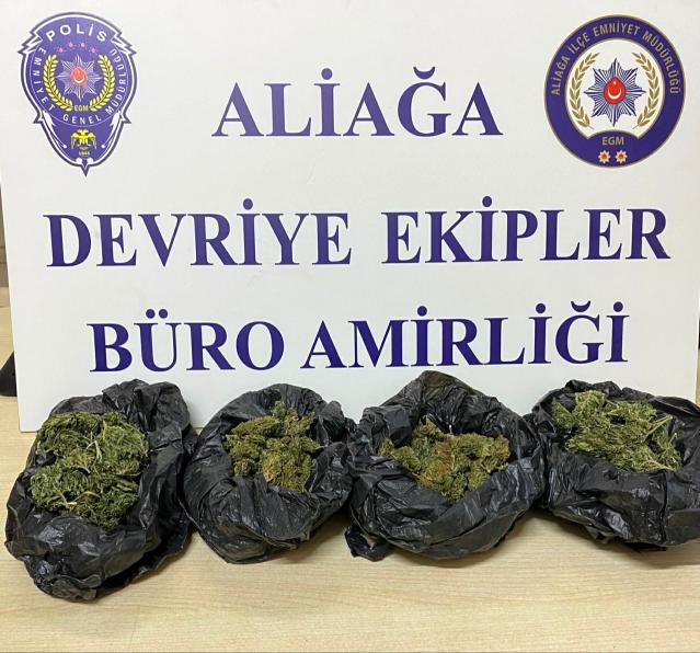 İzmir’de durdurulan bir araçtan uyuşturucu çıktı