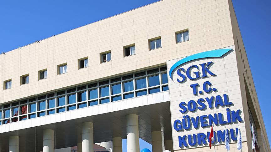 SGK İzmir İl Müdürlüğü’nden sahte sigortalı bildirimlerine suç duyurusu