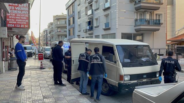 İzmir’de silahlı saldırıya uğrayan kişi hastanede yaşamını yitirdi