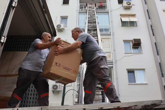 İzmir’de Nakliye Fiyatları Tavan Yaptı: 50 Bin TL’ye Kadar Çıkıyor