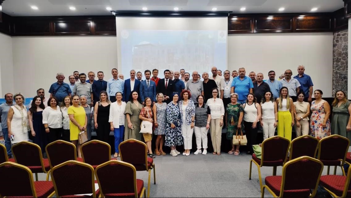 Vakıflar Genel Müdürlüğü’nden İzmir ve Manisa’daki Vakıflara Eğitim