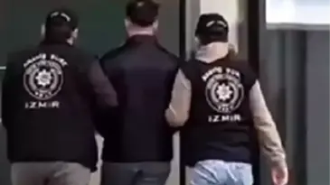 İzmir’de Hırsızlık Zanlıları Kıskıvrak Yakalandı