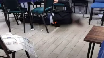 İzmir’de Kahvehanede Namus Meselesi Cinayeti