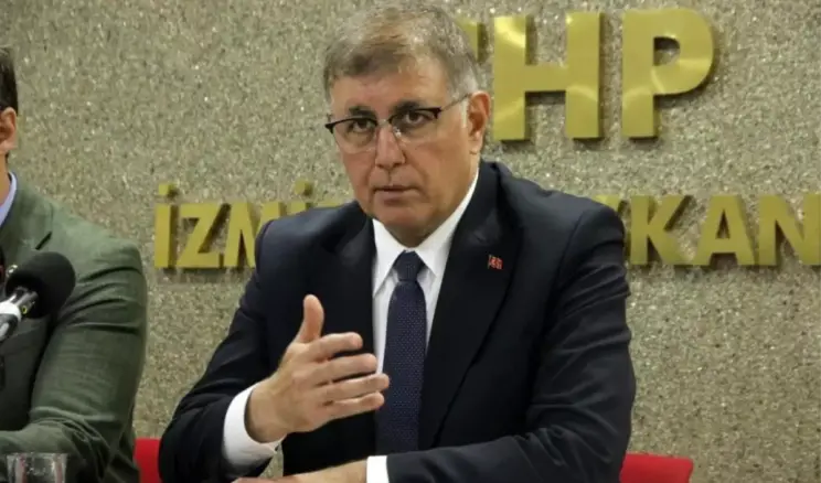 İzmir Büyükşehir Belediye Başkanı Tugay’dan Kooperatif Mağduriyetlerine Yanıt