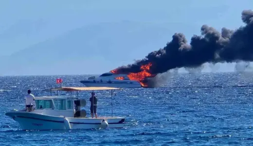 Çeşme’de Yat Yangını: Seanymph Kullanılamaz Hale Geldi