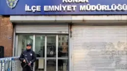 İzmir’de 152 Aranan Şahıs Yakalandı